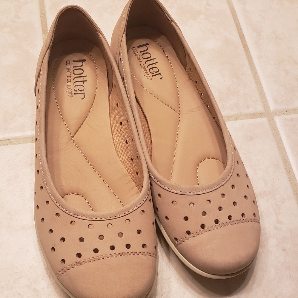 COPY - Hotter Precious powder pink flats sz 6